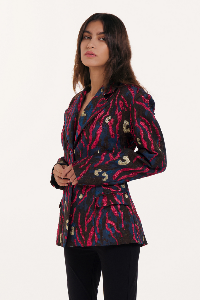 The Cici blazer, COLOUR : BLACK/ RED / DARK BLUE PATTERN  MATERIAL : 50% POLYESTER 50% SILK JACQUARD MADE IN FRANCE  SIZES : S - XL ( OVERSIZED )   